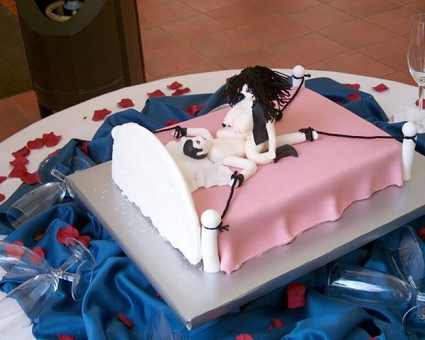 HotMommaBirthdayCake.jpg