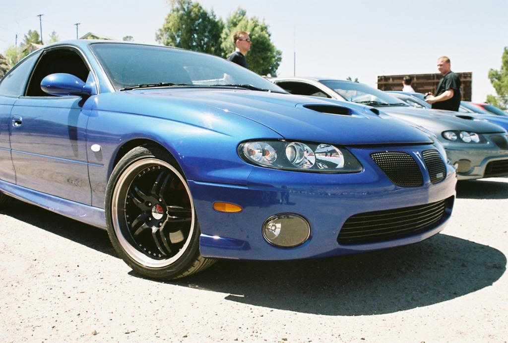 IMAGE: http://i12.photobucket.com/albums/a208/Iroc313/385139-R1-018-7A_007.jpg