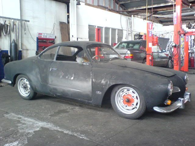 http://i12.photobucket.com/albums/a209/CAFFINEPUSHERMAN/new180.jpg