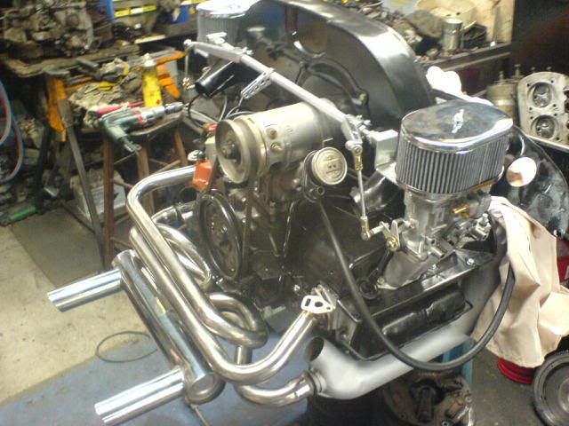 http://i12.photobucket.com/albums/a209/CAFFINEPUSHERMAN/new181.jpg