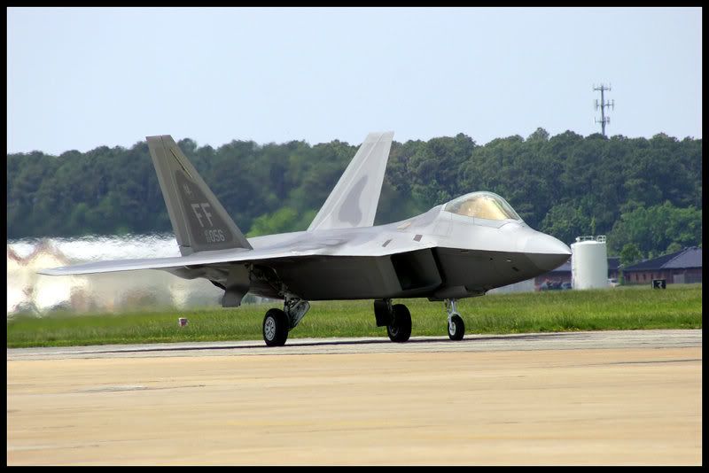 IMAGE: http://i12.photobucket.com/albums/a213/CarsRFun/74911012Ky5pNJpK.jpg