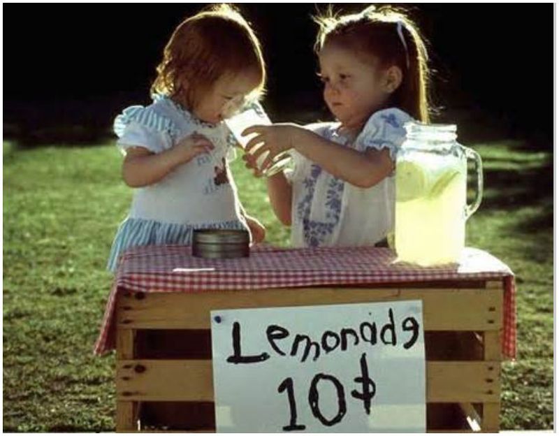  photo Lemonade Stand - Girls 01_zpsspver0ub.jpg