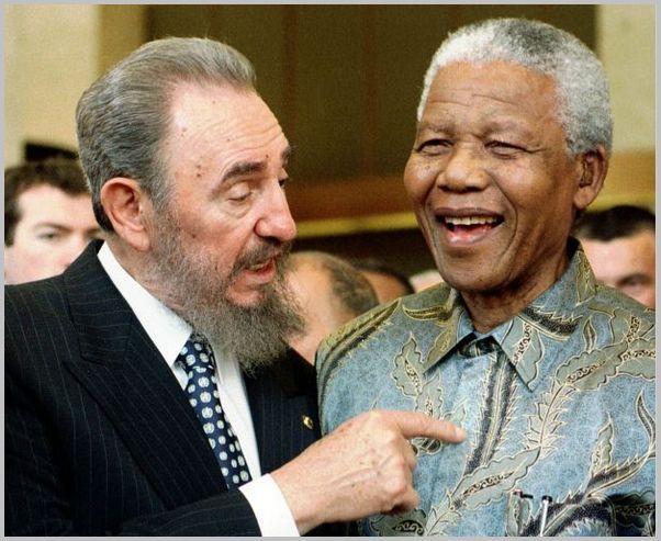  photo Castro w Nelson Mandela 02_zpsw75rolb8.jpg