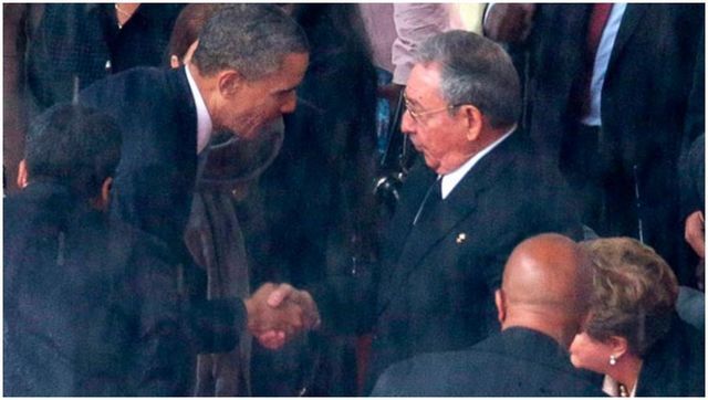  photo Obama and Raul Castro 01 Aug 2015_zpsweeuc2kp.jpg