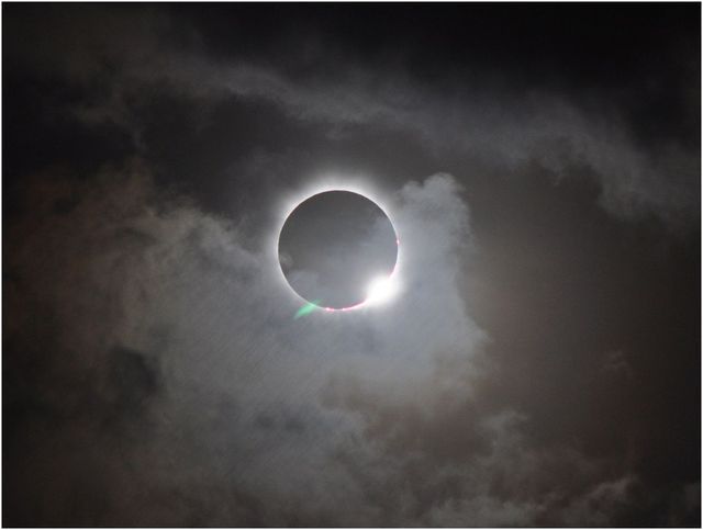  photo Total Solar Eclipse 01_zpsxyyqhr2p.jpg