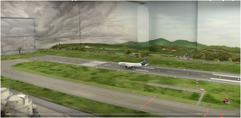  photo Largest Model Airport 02_zpsz757xbu0.jpg