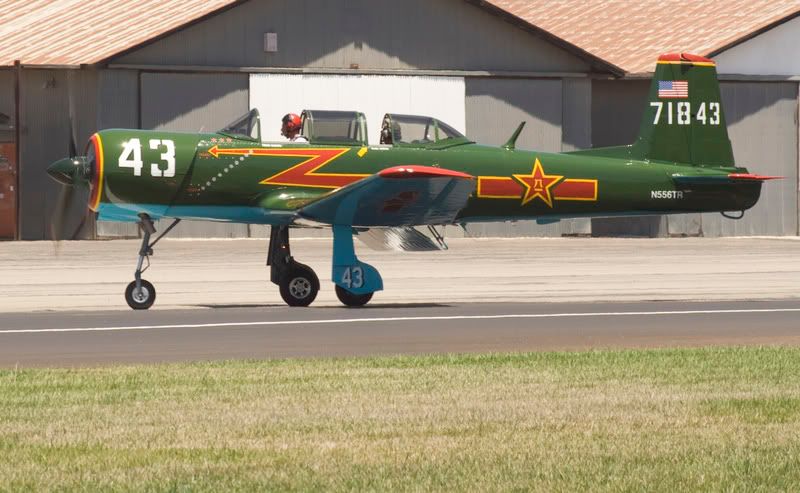 IMAGE: http://i12.photobucket.com/albums/a216/FlynHigh/Flying/Misc038.jpg