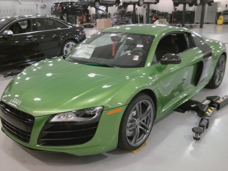 Green R8