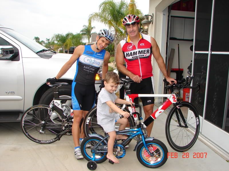 http://i12.photobucket.com/albums/a218/QuintanaRooster/CerveloP2C007.jpg?t=1172758723