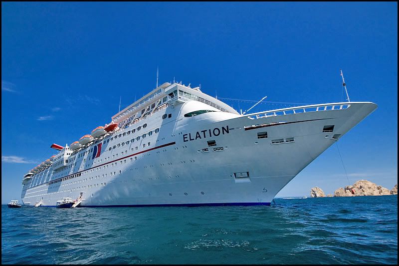 IMAGE: http://i12.photobucket.com/albums/a218/ZJChaser/2007-06-07-10%20Cabo%20-%20Cruise/IMG_7622-1copy.jpg