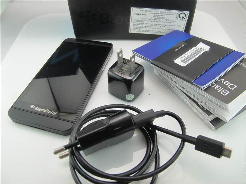 Blackberry z10, cuver 8520, iphone 4, ipad 4 dư dùng thanh lý - 3