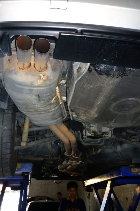 e36_exhaust.jpg