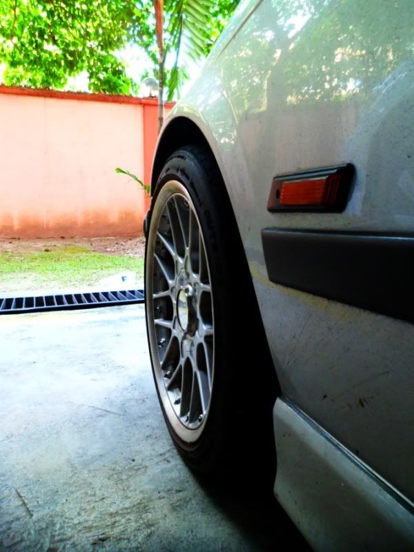e36_wheelgap.jpg