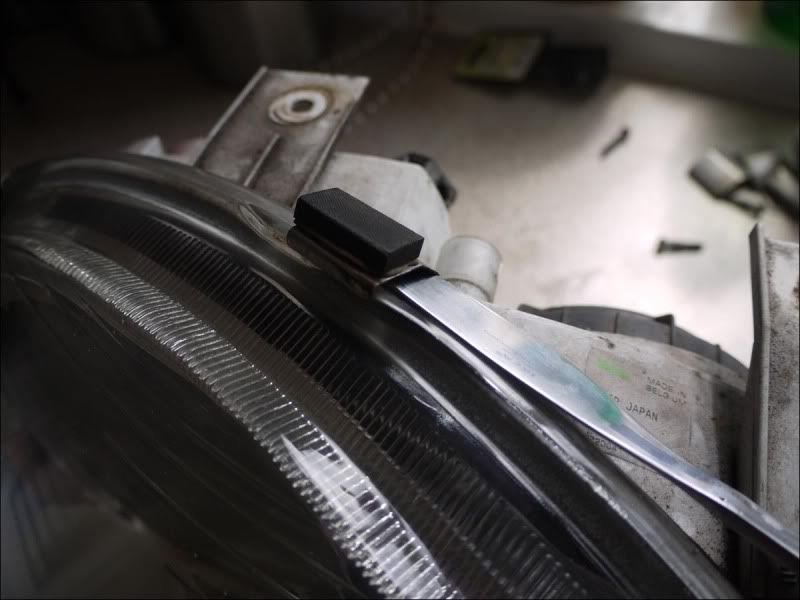 Disassembling MGF headlight unit pt1 Forums