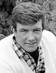 220px-Albert_Finney_1966_zpsxpakspzw.jpg