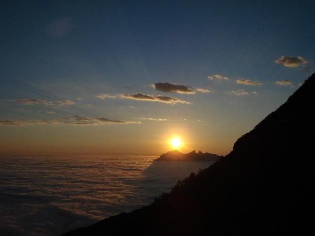 amaneciendo-sobre-monterrey.jpg