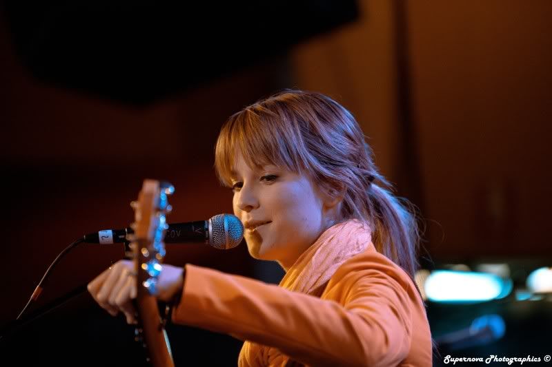 IMAGE: http://i12.photobucket.com/albums/a225/supernova74/IMG_0418.jpg