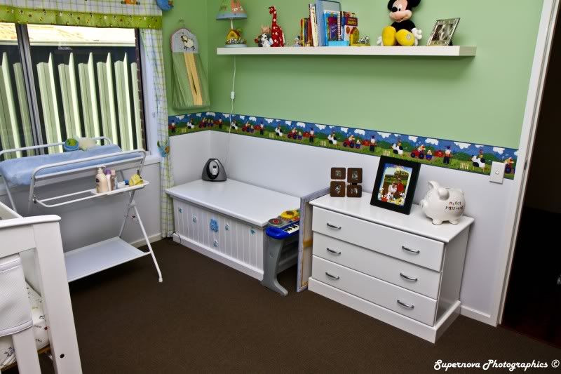 IMAGE: http://i12.photobucket.com/albums/a225/supernova74/IMG_3469.jpg