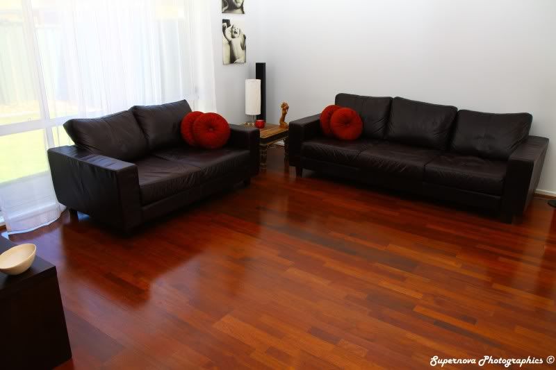 IMAGE: http://i12.photobucket.com/albums/a225/supernova74/IMG_3513.jpg