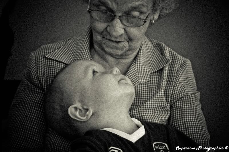 IMAGE: http://i12.photobucket.com/albums/a225/supernova74/IMG_37442.jpg