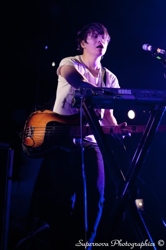 IMAGE: http://i12.photobucket.com/albums/a225/supernova74/TheWombats_035.jpg