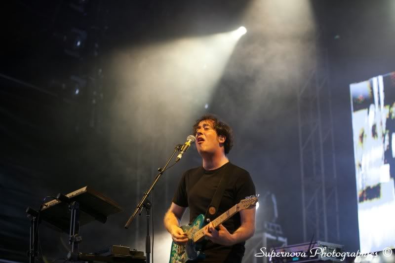 IMAGE: http://i12.photobucket.com/albums/a225/supernova74/_708.jpg