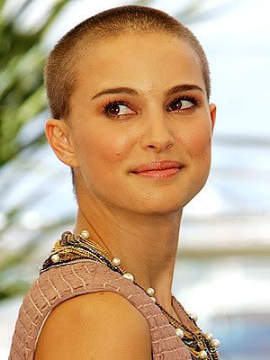 natalie portman v for vendetta hot. Natalie Portman was bald and