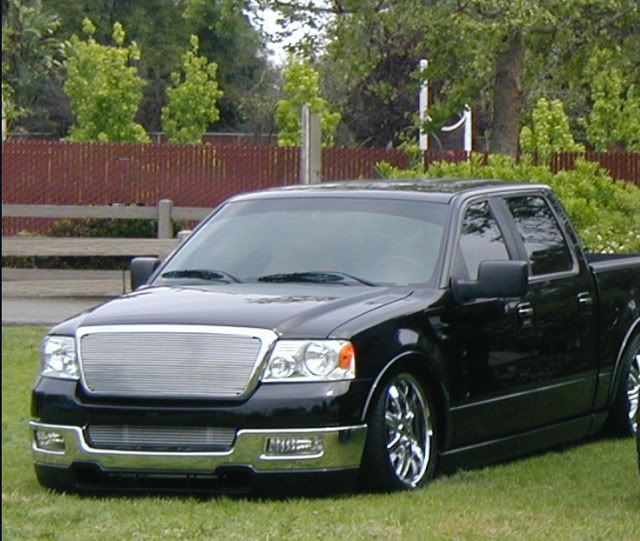 Re Any bagged cars or trucks Here is my 2005 Ford F150 BLACK CHROME