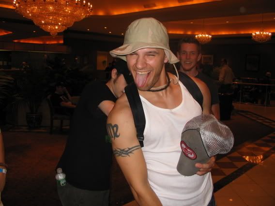 [Image: MonsterManiaCon06-Cory093.jpg]