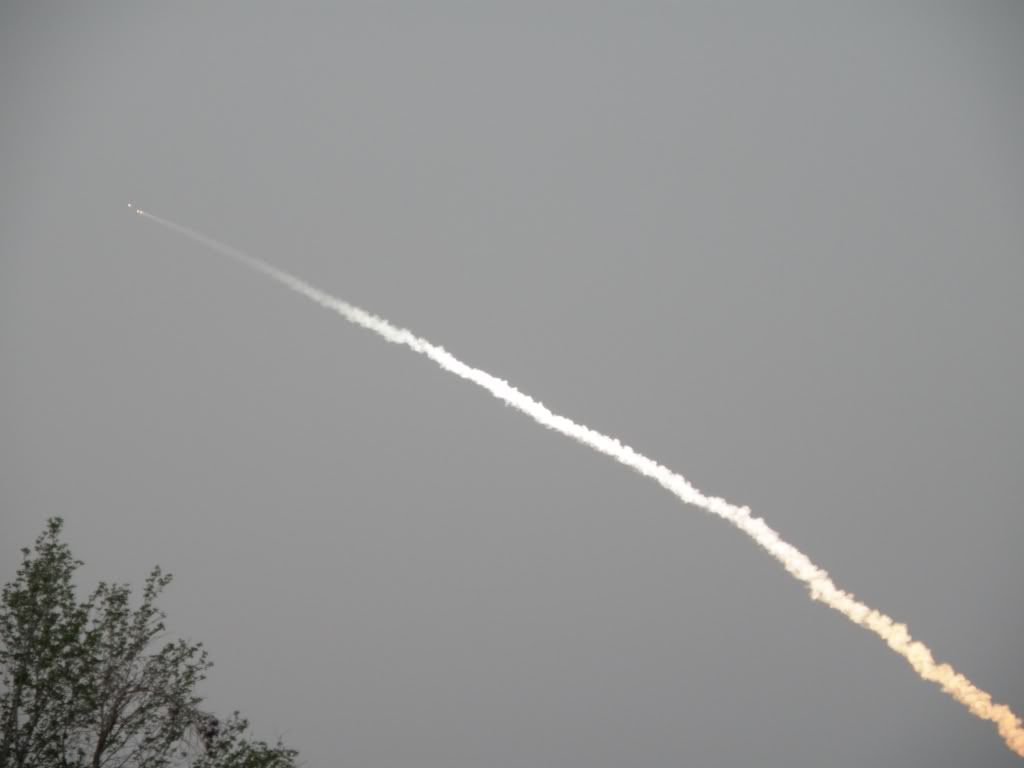 IMAGE: http://i12.photobucket.com/albums/a235/FHF2Omen/stuff/P3150047.jpg