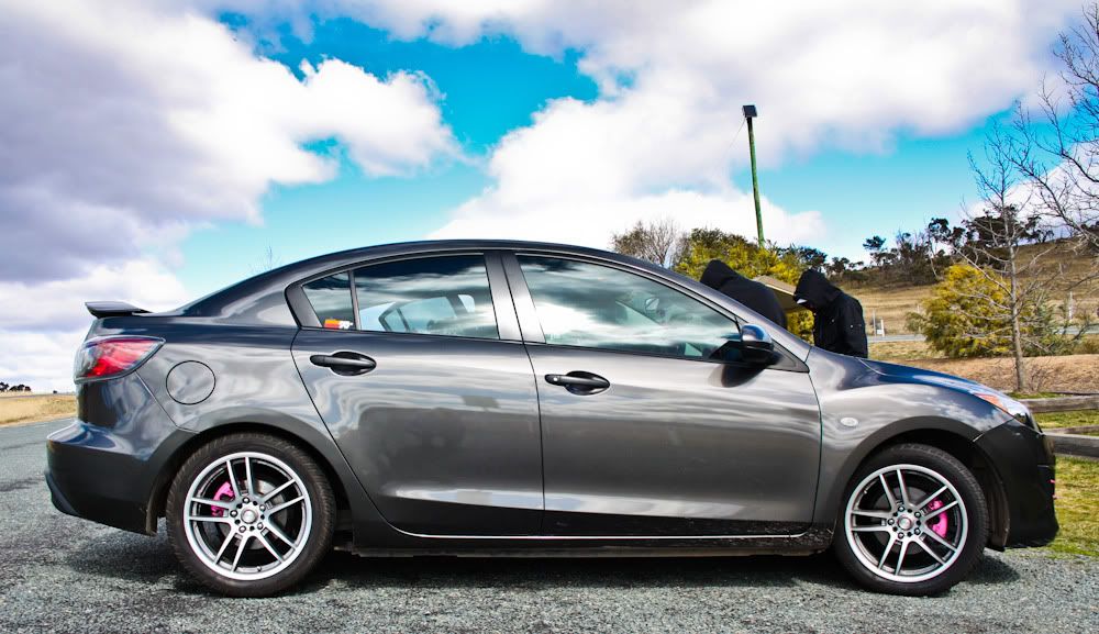 IMAGE: http://i12.photobucket.com/albums/a235/h0z/IMG_0999-8.jpg