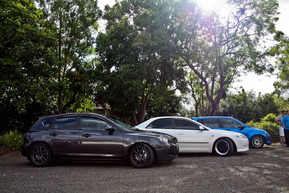 IMAGE: http://i12.photobucket.com/albums/a235/h0z/omc/IMG_3003-Copy.jpg