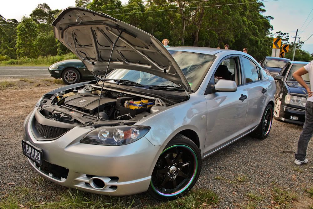 IMAGE: http://i12.photobucket.com/albums/a235/h0z/omc/IMG_3832-Copy.jpg