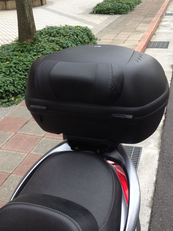 RV180euro後箱選購問題(後架補強完畢,選購GIVI E450箱子)9068||小老婆汽機車資訊網