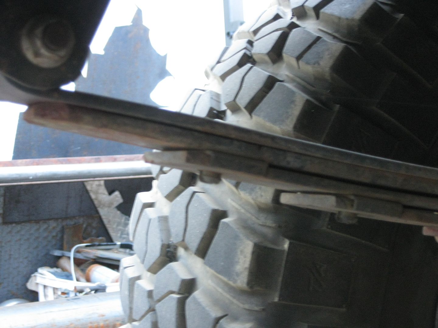 rearsprings001.jpg