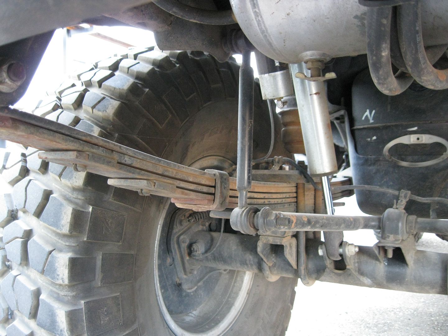 rearsprings002.jpg