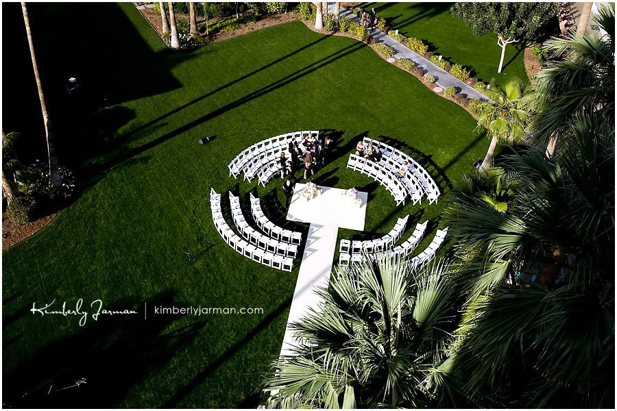 Create A Circle Wedding Ceremony