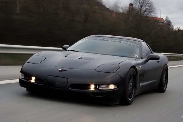 http://i12.photobucket.com/albums/a241/jlopez67/Corvette/flatblackc52.jpg