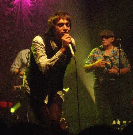 paolo nutini, live, audience, pre launch, dunfermline, alhambra theatre, 2009