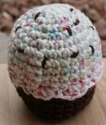Cupcake with Swappable Frosting Chocolate with Funfetti Icing