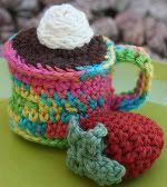 Cotton Play Food-- Espresso con Panna (in Play Colorway) and a Strawberry