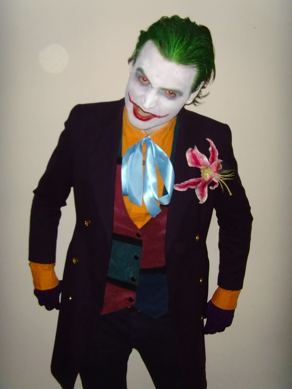 Halloween071001.jpg