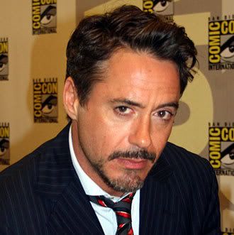 robert_downey_jr_comic_con.jpg