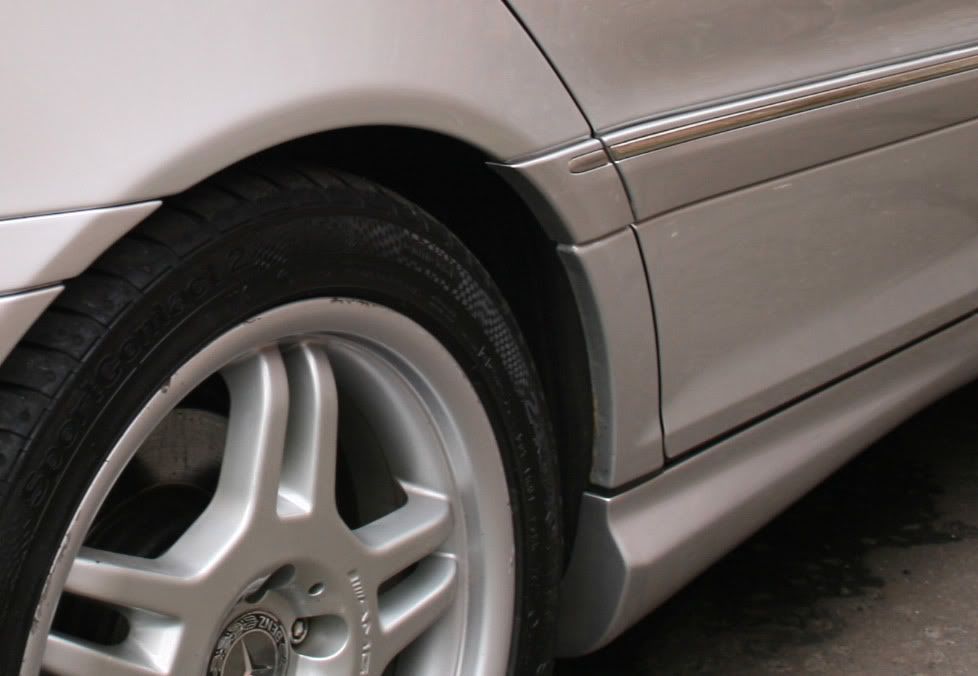 Rust on wheel arches mercedes #2