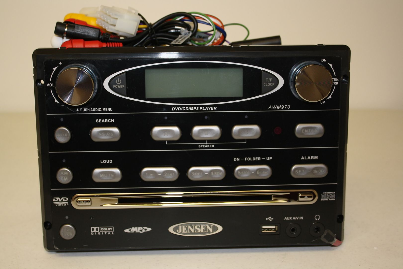 JENSEN AWM970 AM/FM DVD USB IPOD READY WALL MOUNT RADIO STEREO FOR RV