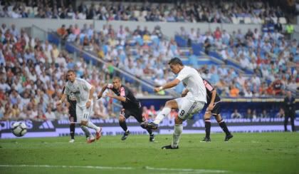 Ronaldo marcou de penálti