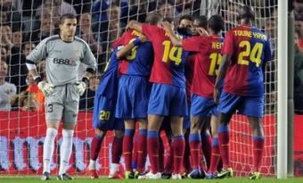 O Barça esmagou o Sevilha