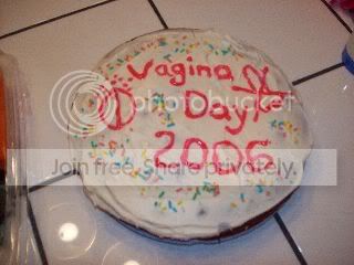 vaginadaycake.jpg