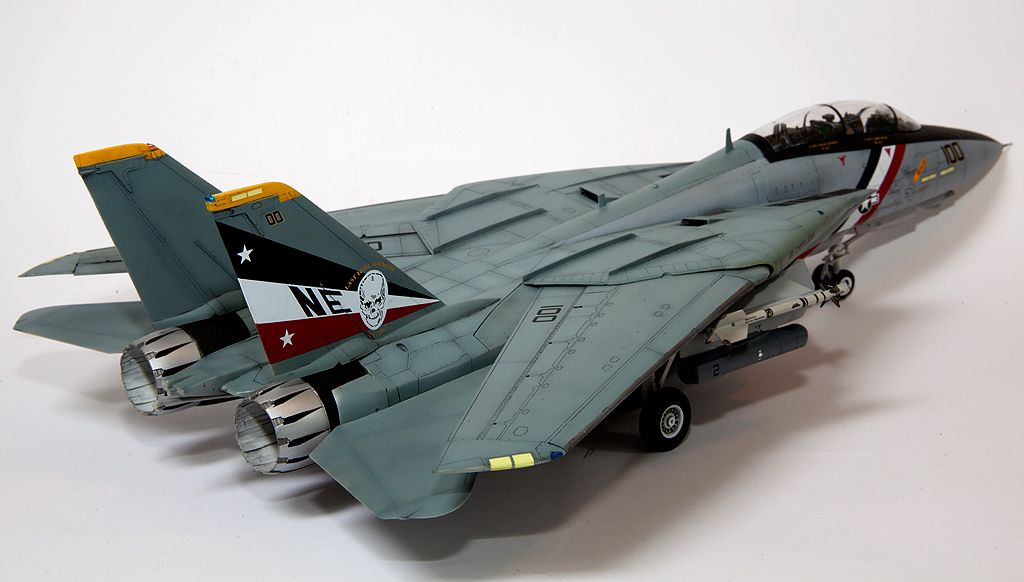 1/48 F-14D VF-2 Bounty Hunters - FighterControl