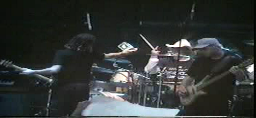 http://i12.photobucket.com/albums/a242/Nickelback_Micke/vlcsnap-11296817.png